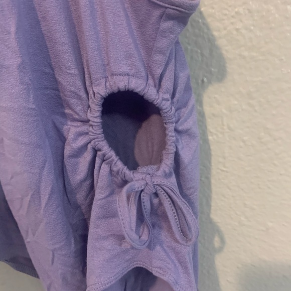 Forever 21 Dusty Lavender cut out body suit size large - Picture 2 of 5